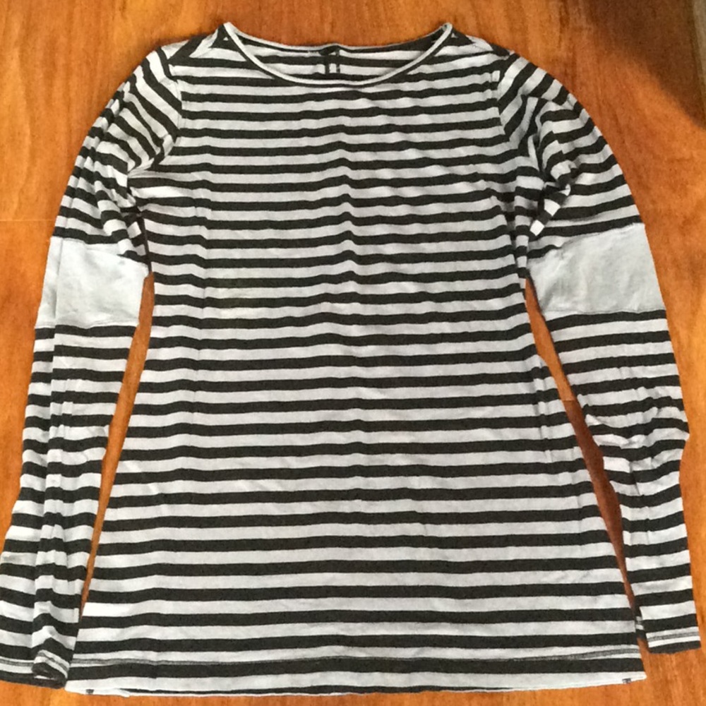Soft Lululemon tunic tee